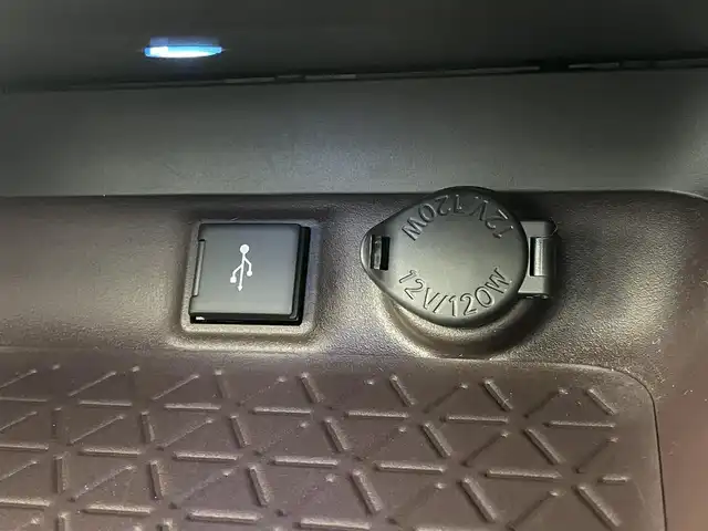 トヨタ ＲＡＶ４ G 宮城県 2020(令2)年 3.8万km ホワイトパールクリスタルシャイン パノラマルーフ　/純正ＤＡナビ　/フルセグTV/パノラミックビューモニター　/パワーバックドア　/ＢＳＭ　/ＲＣＴＡ　/シートヒーター/ステアリングヒーター/メモリ機能付パワーシート　/追従クルーズ　/クリアランスソナー　/セーフティセンス　/ルーフレール　/ＴＶキャンセラー　/ビルトインETC/前後ドライブレコーダー/スマートフォン連携/禁煙車