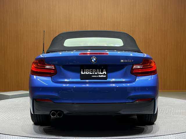 ＢＭＷ ２２０ｉ カブリオレ Mスポーツ 千葉県 2016(平28)年 5.3万km エストリル・ブルー クルコン　/黒革シート　/ｈａｒｍａｎｋａｒｄｏｎサウンド　/純正ナビ　/Ｂカメラ　/ＰＤＣ　/電動シート　/シートヒーター　/ＨＩＤ　/コンフォートアクセス　/衝突軽減Ｂ　/ＬＫＡ　/ワンオーナー　/ドラレコ　/ＥＴＣ　/禁煙車