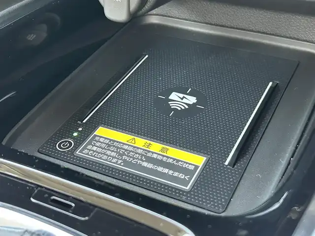 ホンダ ヴェゼル ハイブリッド e:HEV Z 三重県 2025(令7)年 0.1千km クリスタルブラックパール 登録済未使用車 /純正ナビ /バックカメラ /BSM /ビルトインETC2.0 /ワイヤレス充電器 /スペアキー/ステアリングヒーター /革巻きステアリング/ステアリングスイッチ/パワーバックドア /前席シートヒーター/USB・タイプC給電ポート/コーナーセンサー /ハーフレザーシート/レーダークルーズコントロール/レーンキープアシスト/衝突軽減ブレーキ/ダウンヒルアシストコントロール/LEDヘッドライト/オートハイビーム/オートライト/電動格納ミラー/禁煙車