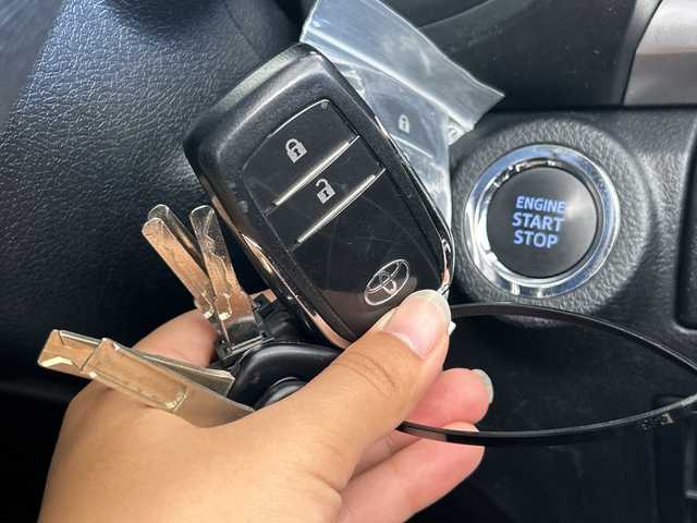 トヨタ ハイラックス Z 三重県 2021(令3)年 5.8万km アティチュードブラックマイカ /禁煙車 //TRD //RAYSホイール //純正ナビ //バックカメラ　//前後コーナーセンサー// トヨタセーフティーセンス //レーダークルーズコントロール //レーンキープアシスト //ETC //プッシュスタート //スマートキー