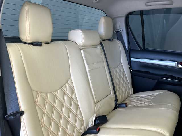 トヨタ ハイラックス Z 三重県 2021(令3)年 5.8万km アティチュードブラックマイカ /禁煙車 //TRD //RAYSホイール //純正ナビ //バックカメラ　//前後コーナーセンサー// トヨタセーフティーセンス //レーダークルーズコントロール //レーンキープアシスト //ETC //プッシュスタート //スマートキー