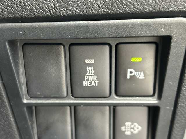 トヨタ ハイラックス Z 三重県 2021(令3)年 5.8万km アティチュードブラックマイカ /禁煙車 //TRD //RAYSホイール //純正ナビ //バックカメラ　//前後コーナーセンサー// トヨタセーフティーセンス //レーダークルーズコントロール //レーンキープアシスト //ETC //プッシュスタート //スマートキー