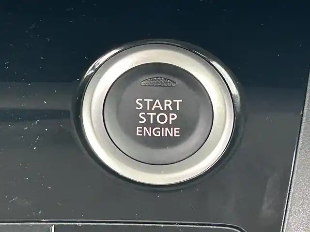 日産 デイズ ルークス ハイウェイスターX Gパッケージ 大阪府 2014(平26)年 0.4万km ブラック 純正メモリーナビ　/　フルセグＴＶ/ＣＤ／ＤＶＤ/ＡＵＸ/            ＢT/ミュージックサーバー　/アラウンドビューモニター　/両側パワースライドドア　/ＥＴＣ　/ターボ車　/アイドリングストップ　/LEDヘッドライト/ハイウェイスター