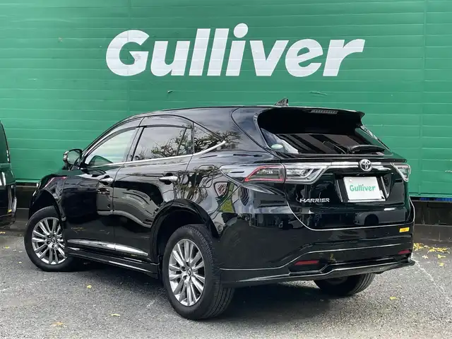 トヨタ ハリアー プレミアム 東京都 2015(平27)年 6万km ブラック ワンオーナー/純正エアロF/R/ALPINE製ナビ（EX900）/・フルセグTV/Bluetoothオーディオ/DVD/ALPINE製フリップダウンモニター（TMX-RM905）/ドライブレコーダー(CSD-790FHG)/パワーバックドア/クルーズコントロール/純正アルミホイール18インチ/合皮ハーフレザーシート/純正フロアマット/保証書/取扱説明書/スペアキー