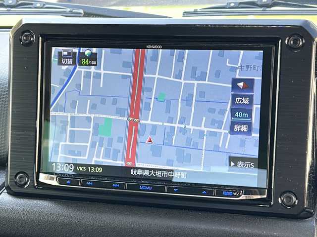 スズキ ジムニー XC 岐阜県 2022(令4)年 1.8万km キネティックイエロー 社外ナビ（CMOS-230）/AM/FM/Bluetooth/TV（フルセグ）/iPad/HDMI/純正マット/純正タイヤ/電動格納ミラー/クルコン/横滑り防止/ダウンヒルアシストコントロール/アイドリングストップ/衝突軽減ブレーキ/車線逸脱警報/シートヒーター/ビルトインETC/オートエアコン/オートライト/スマートキー/スペアキー/プッシュスタート/取扱説明書/保証書