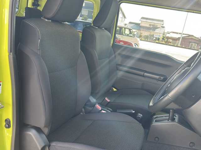 スズキ ジムニー XC 岐阜県 2022(令4)年 1.8万km キネティックイエロー 社外ナビ（CMOS-230）/AM/FM/Bluetooth/TV（フルセグ）/iPad/HDMI/純正マット/純正タイヤ/電動格納ミラー/クルコン/横滑り防止/ダウンヒルアシストコントロール/アイドリングストップ/衝突軽減ブレーキ/車線逸脱警報/シートヒーター/ビルトインETC/オートエアコン/オートライト/スマートキー/スペアキー/プッシュスタート/取扱説明書/保証書