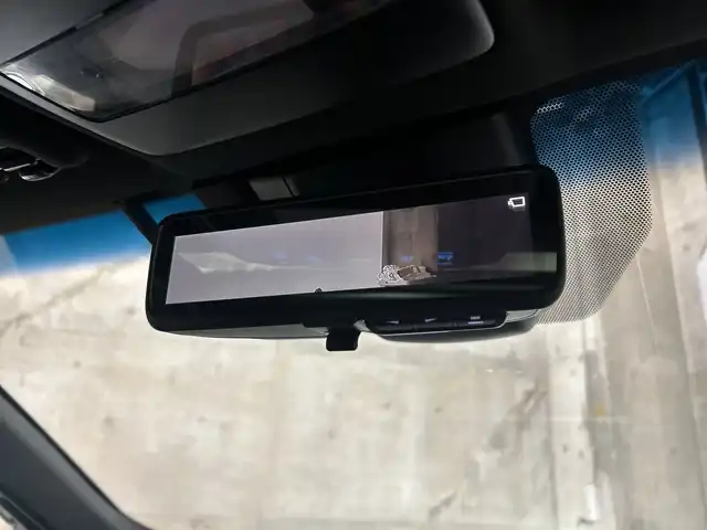 トヨタ クラウン ハイブリッド RS アドバンス 神奈川県 2018(平30)年 8.3万km ホワイトパールクリスタルシャイン メーカー8インチナビ/Bluetooth・CD・DVD・USB・AUX・フルセグTV・Miracast/スライド電動ムーンルーフ/デジタルインナーミラー/トヨタセーフティセンス/パノラミックビューモニター/ブラインドスポットモニター/レーダークルーズコントロール/モデリスタエアロ（フロント/サイド/リア/ホイール）/ハーフレザーシート/メモリ付き前席パワーシート/シートヒーター/ステアリングヒーター/ステアリングスイッチ/電動パーキングブレーキ/ブレーキオートホールド/前側ドライブレコーダー/ビルトインETC/スマートキー/純正フロアマット/モデリスタ19インチアルミホイール/LEDヘッドランプ/アイドリングストップ/横滑り防止装置/盗難防止装置/レーントレーシングアシスト/アダプティブハイビームシステム/衝突被害軽減システム