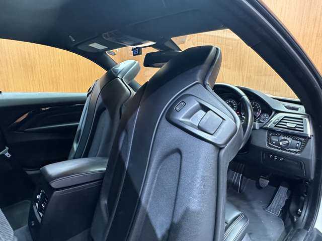 ＢＭＷ Ｍ４ 千葉県 2018(平30)年 6.1万km アルピンホワイトⅢ