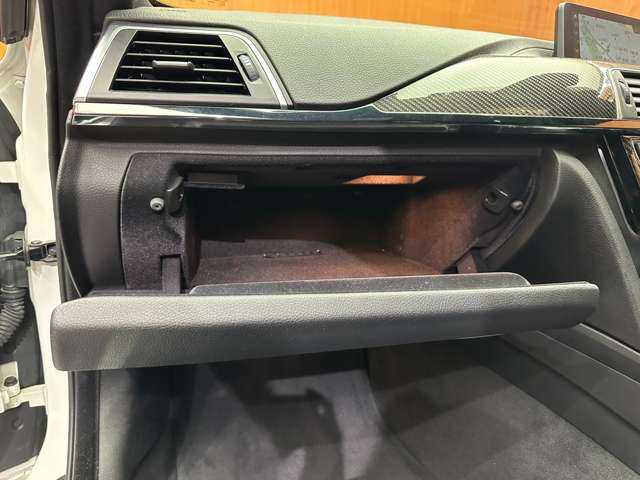 ＢＭＷ Ｍ４ 千葉県 2018(平30)年 6.1万km アルピンホワイトⅢ