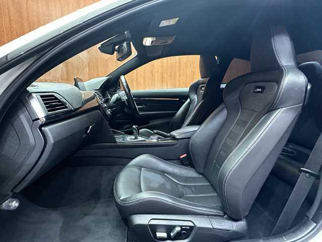 ＢＭＷ Ｍ４ 千葉県 2018(平30)年 6.1万km アルピンホワイトⅢ