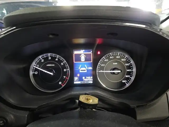 スバル インプレッサ スポーツ 1．6i－Lアイサイト 福岡県 2018(平30)年 7.7万km クリスタルホワイトP 純正8型ナビ/フルセグTV/バックカメラ/純正ドライブレコーダー/全車速追従機能付クルーズコントロール/アイサイトコアテクノロジー/・衝突被害軽減ブレーキ/・後退時自動ブレーキ/・車線逸脱防止支援/・前後誤発進抑制/純正OPステアリング連動LEDヘッドランプ/純正OP革巻きステアリング/パドルシフト/STIエアロ(F/R)/社外18インチアルミホイール/スマートキー/プッシュエンジンスタート/禁煙車