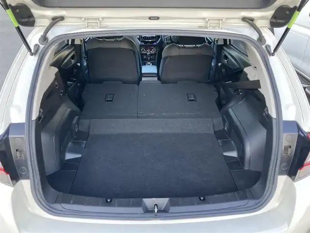 スバル インプレッサ スポーツ 1．6i－Lアイサイト 福岡県 2018(平30)年 7.7万km クリスタルホワイトP 純正8型ナビ/フルセグTV/バックカメラ/純正ドライブレコーダー/全車速追従機能付クルーズコントロール/アイサイトコアテクノロジー/・衝突被害軽減ブレーキ/・後退時自動ブレーキ/・車線逸脱防止支援/・前後誤発進抑制/純正OPステアリング連動LEDヘッドランプ/純正OP革巻きステアリング/パドルシフト/STIエアロ(F/R)/社外18インチアルミホイール/スマートキー/プッシュエンジンスタート/禁煙車