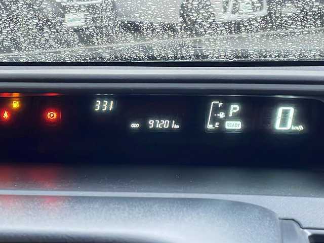 トヨタ アクア G G’s 新潟県 2016(平28)年 9.8万km グレーメタリック 純正ナビ(NSCP-W64)/(AM/FM/CD/DVD/SD/Bluetooth)/トヨタセーフティセンス/・プリクラッシュセーフティ/・レーンディパーチャーアラート/・オートマチックハイビーム/クルーズコントロール/バックカメラ/LEDヘッドライト/オートライト/ハーフレザーシート/純正17インチアルミホイール/純正ビルトインETC/リモコンキー/スペアキー×1/取扱説明書/保証書