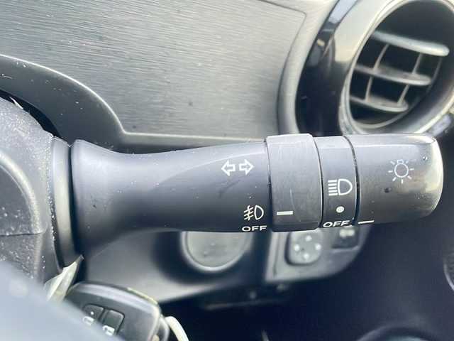 トヨタ アクア G G’s 新潟県 2016(平28)年 9.8万km グレーメタリック 純正ナビ(NSCP-W64)/(AM/FM/CD/DVD/SD/Bluetooth)/トヨタセーフティセンス/・プリクラッシュセーフティ/・レーンディパーチャーアラート/・オートマチックハイビーム/クルーズコントロール/バックカメラ/LEDヘッドライト/オートライト/ハーフレザーシート/純正17インチアルミホイール/純正ビルトインETC/リモコンキー/スペアキー×1/取扱説明書/保証書