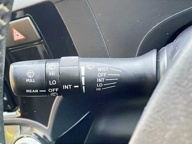 トヨタ アクア G G’s 新潟県 2016(平28)年 9.8万km グレーメタリック 純正ナビ(NSCP-W64)/(AM/FM/CD/DVD/SD/Bluetooth)/トヨタセーフティセンス/・プリクラッシュセーフティ/・レーンディパーチャーアラート/・オートマチックハイビーム/クルーズコントロール/バックカメラ/LEDヘッドライト/オートライト/ハーフレザーシート/純正17インチアルミホイール/純正ビルトインETC/リモコンキー/スペアキー×1/取扱説明書/保証書