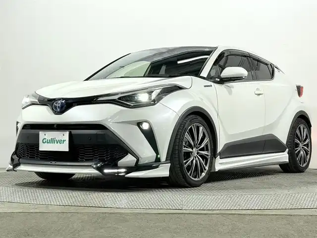 トヨタ Ｃ－ＨＲ G 大阪府 2019(令1)年 4.1万km ホワイトパールクリスタルシャイン TRDエアロ weds19incAW 純正8incDAナビ 360カメラ ハーフレザー シートヒーター レーダークルコン 衝突軽減ブレーキ レーンアシスト ブラインドSM スマートキープッシュスタート ETC
