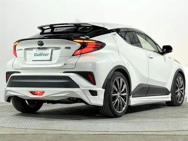 トヨタ Ｃ－ＨＲ G 大阪府 2019(令1)年 4.1万km ホワイトパールクリスタルシャイン TRDエアロ weds19incAW 純正8incDAナビ 360カメラ ハーフレザー シートヒーター レーダークルコン 衝突軽減ブレーキ レーンアシスト ブラインドSM スマートキープッシュスタート ETC