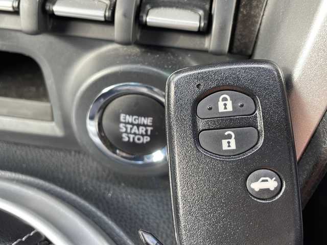 トヨタ ８６ GT 青森県 2017(平29)年 8.1万km 青Ｍ ・プッシュスタート/・スマートキー/・BBSアルミ/・パドルシフト/・LEDヘッドライト/・クルーズコントロール/・純正AW積込/・保証書あり