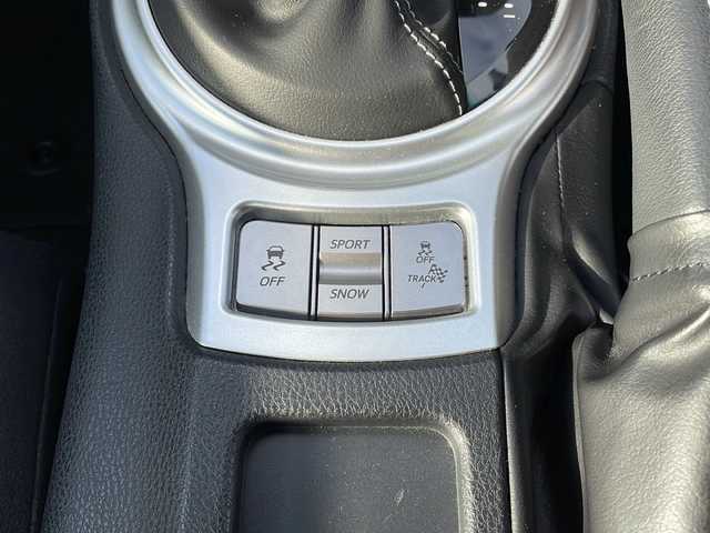 トヨタ ８６ GT 青森県 2017(平29)年 8.1万km 青Ｍ ・プッシュスタート/・スマートキー/・BBSアルミ/・パドルシフト/・LEDヘッドライト/・クルーズコントロール/・純正AW積込/・保証書あり