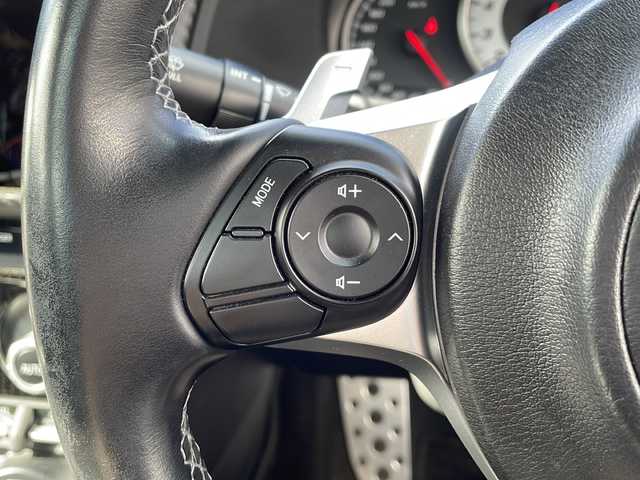 トヨタ ８６ GT 青森県 2017(平29)年 8.1万km 青Ｍ ・プッシュスタート/・スマートキー/・BBSアルミ/・パドルシフト/・LEDヘッドライト/・クルーズコントロール/・純正AW積込/・保証書あり