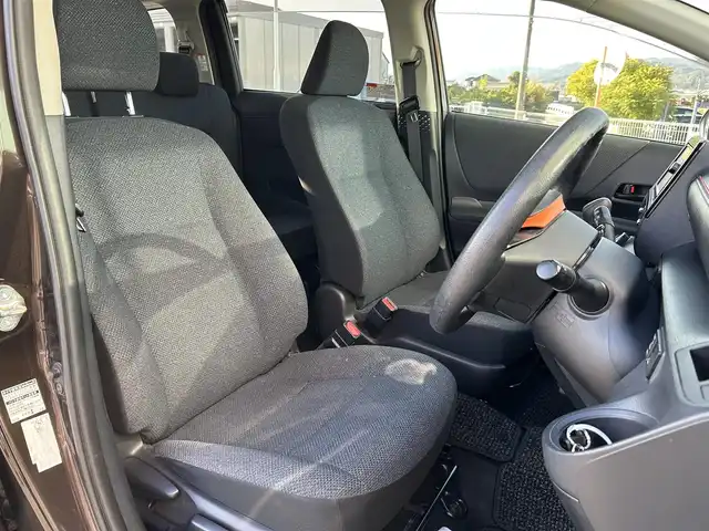 トヨタ シエンタ X 和歌山県 2016(平28)年 7.2万km ヴィンテージブラウンパールクリスタルシャイン 純正7インチナビ/フルセグTV/Bluetooth/CD/DVD/SD/バックカメラ/ビルトインETC/ドライブレコーダー/左側パワースライド/ステアリングスイッチ/前席シートヒーター/アイドリングストップ/LEDヘッドライト/フォグランプ/オートライト/エアコンディショナー/電格ミラー/プッシュスタート/スマートキー/スペアキー