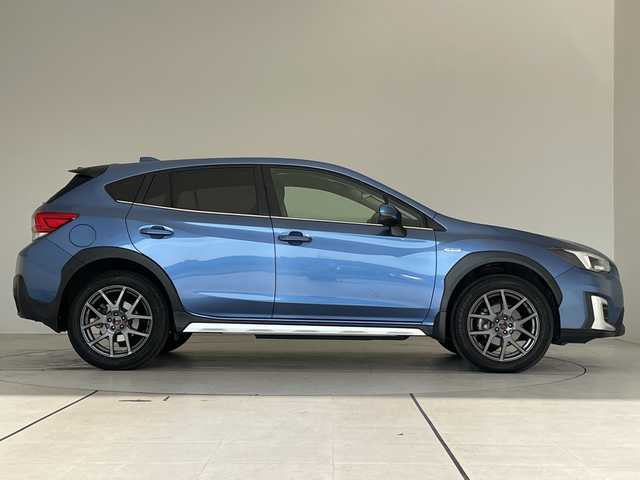 スバル ＸＶ ハイブリッド アドバンス 愛知県 2018(平30)年 4.3万km クォーツブルーP 純正ナビ/レーダークルーズコントロール/バックカメラ/パワーシート/コーナーセンサー/ＳＴＩアルミホイール/ブラインドスポットモニター/LEDヘッドライト/パドルシフト/オートライト/ドライブレコーダー/ETC/衝突軽減システム/フルセグ/CD DVD/Bluetooth/ステアリングスイッチ/スマートキー/プッシュスタート