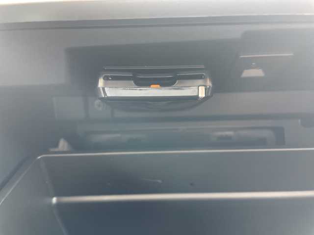 スバル ＸＶ ハイブリッド アドバンス 愛知県 2018(平30)年 4.3万km クォーツブルーP 純正ナビ/レーダークルーズコントロール/バックカメラ/パワーシート/コーナーセンサー/ＳＴＩアルミホイール/ブラインドスポットモニター/LEDヘッドライト/パドルシフト/オートライト/ドライブレコーダー/ETC/衝突軽減システム/フルセグ/CD DVD/Bluetooth/ステアリングスイッチ/スマートキー/プッシュスタート