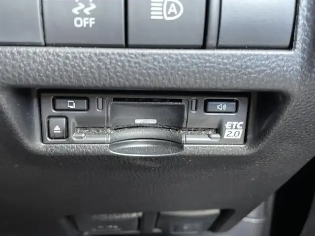 トヨタ ハリアー Z レザーパッケージ 滋賀県 2023(令5)年 2.9万km プレシャスブラックパール モデリスタエアロ/純正１２．３ディスプレイオーディオ/ＪＢＬサウンド/デジタルインナーミラー/レザーシート/パワーシート/シートベンチレーション/シートヒーター/ＢＳＭ/パワーバックドア/ステアリングヒーター/ヘッドアップディスプレイ/純正１９AW/置くだけ充電/追従クルーズコントロール/ETC2.0