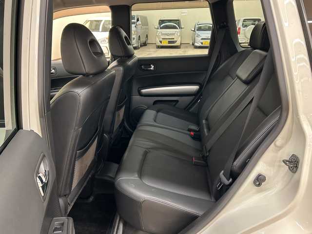 日産 エクストレイル 20X 道央・札幌 2010(平22)年 8万km ブリリアントホワイトパール ４ＷＤ//純正ナビ//フルセグテレビ//バックカメラ//ドアバイザー//ETC//冬タイヤ付き//ＨＩＤヘッドライト