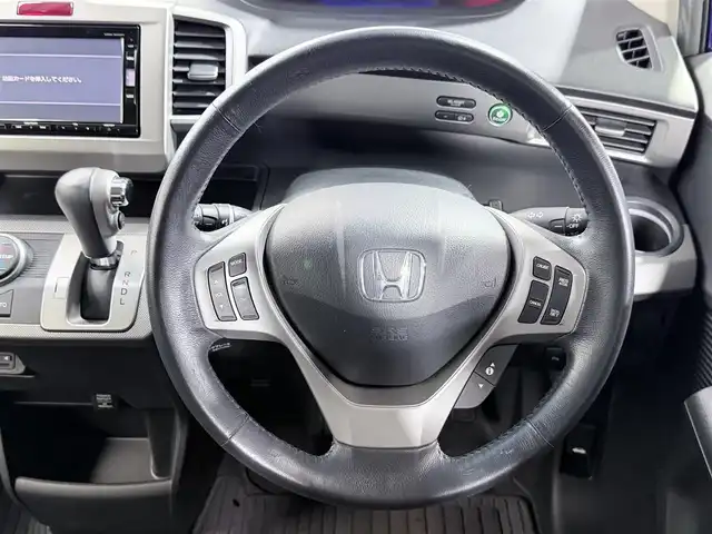 ホンダ フリード ハイブリット プレミアムエディション 大阪府 2016(平28)年 7.2万km コバルトブルーパール 純正ナビTV バックカメラ 両側パワースライドドア ハーフレザーシート クルーズコントロール スマートキー クリアランスソナー オートライト HIDヘッドライト ETC