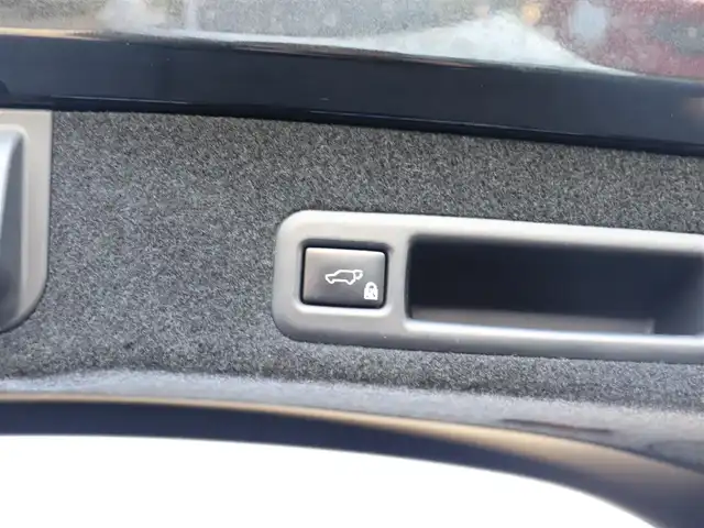 レクサス ＲＸ 200t バージョンL 神奈川県 2017(平29)年 5.5万km グラファイトブラックガラスフレーク 純正ナビ/フルセグテレビ/バックカメラ/リアエンターテイメント/レーダークルーズ/レザーシート/シートヒーター/エアーシート/ステアリングヒーター/パワーバックドア/プッシュスタート/ETC２．０/LEDヘッドライト/取説/ナビ説