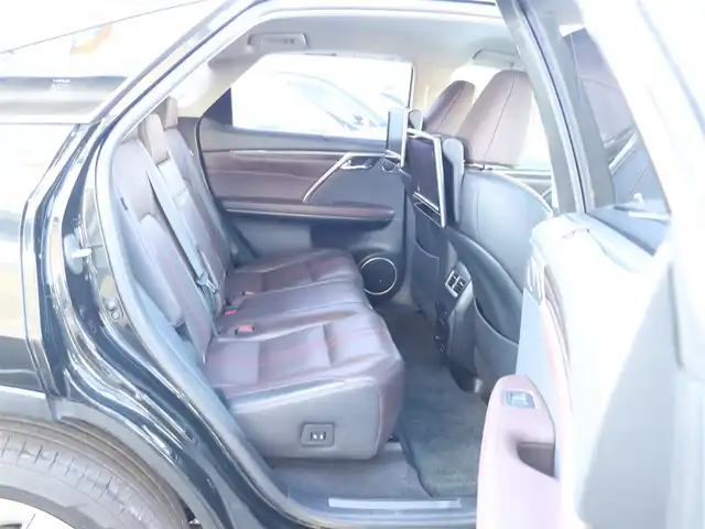 レクサス ＲＸ 200t バージョンL 神奈川県 2017(平29)年 5.5万km グラファイトブラックガラスフレーク 純正ナビ/フルセグテレビ/バックカメラ/リアエンターテイメント/レーダークルーズ/レザーシート/シートヒーター/エアーシート/ステアリングヒーター/パワーバックドア/プッシュスタート/ETC２．０/LEDヘッドライト/取説/ナビ説