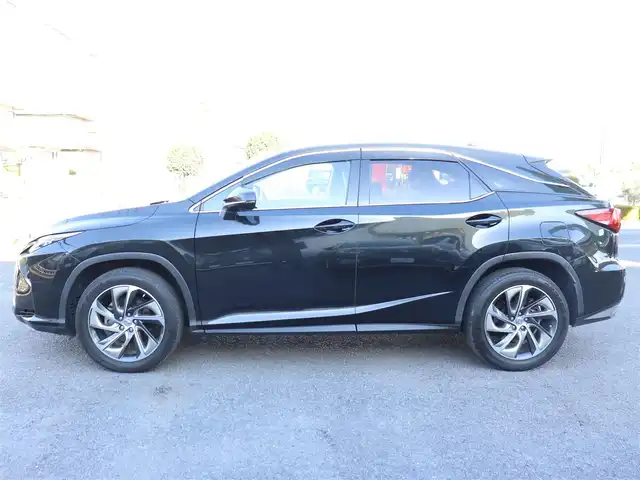 レクサス ＲＸ 200t バージョンL 神奈川県 2017(平29)年 5.5万km グラファイトブラックガラスフレーク 純正ナビ/フルセグテレビ/バックカメラ/リアエンターテイメント/レーダークルーズ/レザーシート/シートヒーター/エアーシート/ステアリングヒーター/パワーバックドア/プッシュスタート/ETC２．０/LEDヘッドライト/取説/ナビ説