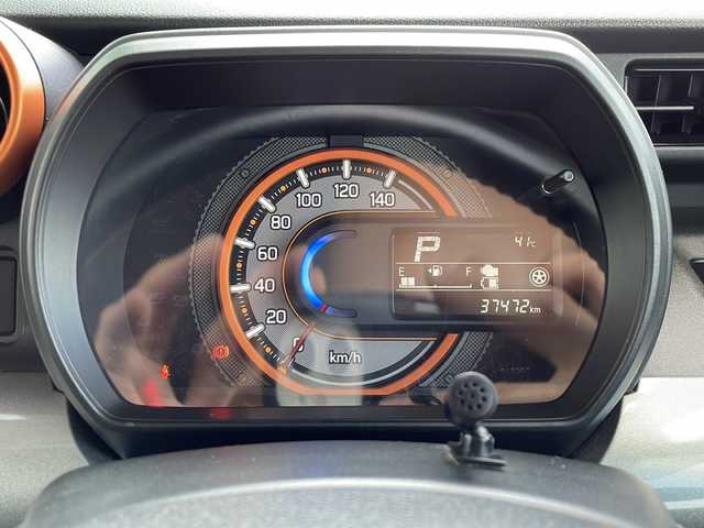スズキ スペーシア ギア HYBRID XZ 岐阜県 2020(令2)年 3.8万km ツールグリーンパールメタリック/ガンメタリック2トーンルーフ 純正SDナビ(CN-RZ833)/【フルセグTV/CD/DVD/SD/Bluetooth】/両側パワースライドドア/衝突被害軽減ブレーキ/レーンキープアシスト/車両接近通報装置/コーナーセンサー/前席シートヒーター/オートLEDライト/オートマチックハイビーム/ETC/横滑り防止装置/盗難防止装置/アイドリングストップ/プッシュスタート/スマートキー/純正フロアマット/ベンチシート