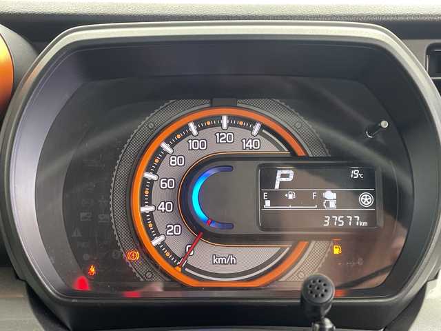 スズキ スペーシア ギア HYBRID XZ 愛知県 2020(令2)年 3.8万km ツールグリーンパールメタリック/ガンメタリック2トーンルーフ 純正SDナビ(CN-RZ833)/【フルセグTV/CD/DVD/SD/Bluetooth】/両側パワースライドドア/衝突被害軽減ブレーキ/レーンキープアシスト/車両接近通報装置/コーナーセンサー/前席シートヒーター/オートLEDライト/オートマチックハイビーム/ETC/横滑り防止装置/盗難防止装置/アイドリングストップ/プッシュスタート/スマートキー/純正フロアマット/ベンチシート/ルーフレール/ルーフキャリア