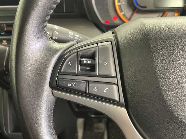 スズキ スペーシア ギア HYBRID XZ 愛知県 2020(令2)年 3.8万km ツールグリーンパールメタリック/ガンメタリック2トーンルーフ 純正SDナビ(CN-RZ833)/【フルセグTV/CD/DVD/SD/Bluetooth】/両側パワースライドドア/衝突被害軽減ブレーキ/レーンキープアシスト/車両接近通報装置/コーナーセンサー/前席シートヒーター/オートLEDライト/オートマチックハイビーム/ETC/横滑り防止装置/盗難防止装置/アイドリングストップ/プッシュスタート/スマートキー/純正フロアマット/ベンチシート/ルーフレール/ルーフキャリア