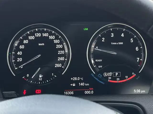 ＢＭＷ １１８ｉ 山梨県 2018(平30)年 1.7万km アルピンホワイトⅢ 純正HDDナビ/バックカメラ/Bluetooth/純正16インチAW/オートライト/LEDヘッライト/ETC/ミュージックサーバー/ミュージックプレイヤー接続/保証書/取扱説明書