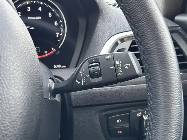 ＢＭＷ １１８ｉ 山梨県 2018(平30)年 1.7万km アルピンホワイトⅢ 純正HDDナビ/バックカメラ/Bluetooth/純正16インチAW/オートライト/LEDヘッライト/ETC/ミュージックサーバー/ミュージックプレイヤー接続/保証書/取扱説明書