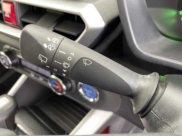 トヨタ ライズ Z 鹿児島県 2022(令4)年 3.6万km レーザーブルークリスタルシャイン 純正9インチディスプレイオーディオ/（フルセグTV/USB/HDMI）/バックカメラ/ETC/ブラインドスポットモニター/運転席・助手席シートヒーター/前後クリアランスソナー/レーダークルーズコントロール/衝突軽減ブレーキ/レーンキープアシスト/スマートキー/プッシュスタート/横滑り防止/電動格納ミラー/純正１７インチアルミホイール/オートライト/オートマチックハイビーム/LEDヘッドライト/フォグライト/スマートキー/プッシュスタート/フロアマット/純正ドアバイザー