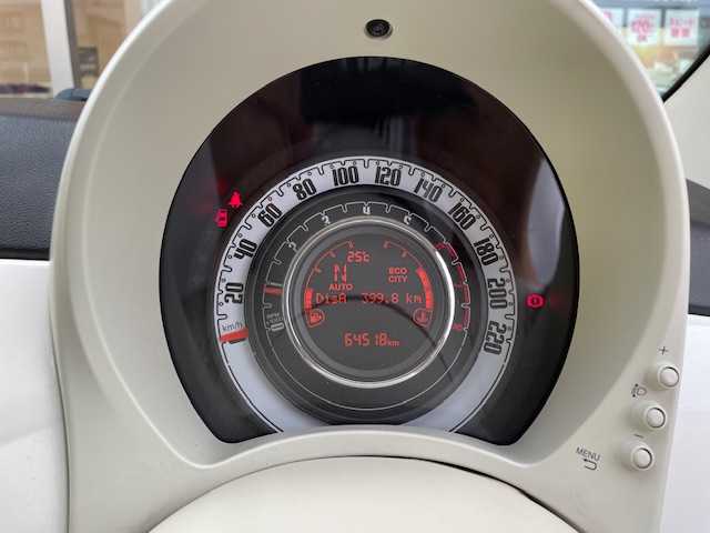 フィアット ５００ スーパーポップ チャオ 青森県 2018(平30)年 6.5万km 白 ７インチタッチパネルモニター付Ｕｃｏｎｎｅｃｔ/（ＡｐｐｌｅＣａｒＰｌａｙUSB/AUX/Bluetooth）/ハーフレザー/360°ドライブレコーダー/アンチスリップ機能/純正１４インチＡＷ/純正フロアマット/ＡＵＸ/ＵＳＢ/ステアリングシティスイッチ/純正フロアマット/ハロゲンライト/リモコンキー/盗難防止/ＥＴＣ