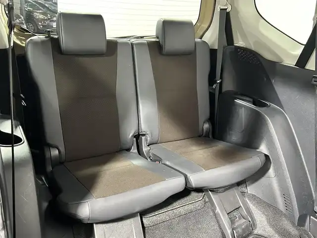 トヨタ シエンタ G クエロ 大阪府 2021(令3)年 2.1万km ベージュ 純正ナビ(フルセグ/CD再生/Bluetooth) 360カメラ ETC 両側パワースライドドア 衝突軽減 クリアランスソナー トヨタセーフティセンス 前後ドラレコ ハーフレザー