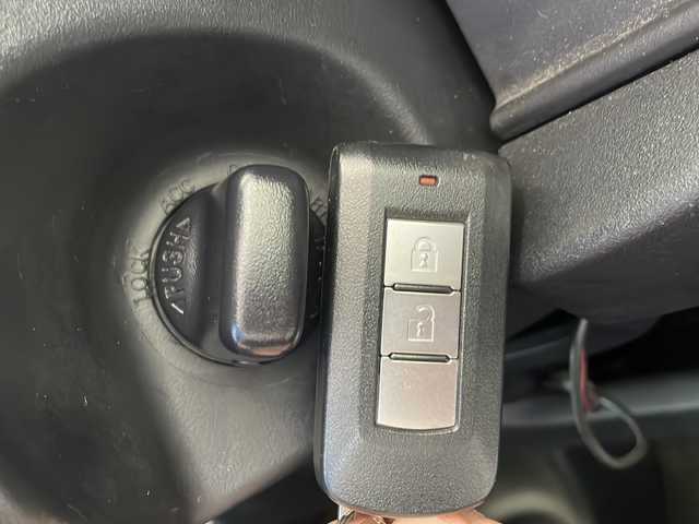 三菱 ｉ T 秋田県 2012(平24)年 6.6万km ミスティックバイオレットパール 社外ナビ　CN-MW240D(フルセグ・CD・DVD・IPOD・USB・SD・ラジオ)/ドアバイザー/オートライト/電動格納ミラー/マニュアルヘッドライトレベライザー/運転席シートヒーター/純正フロアマット/ETC/ドライブレコーダー　HDR-203G/純正AW組夏タイヤ積載