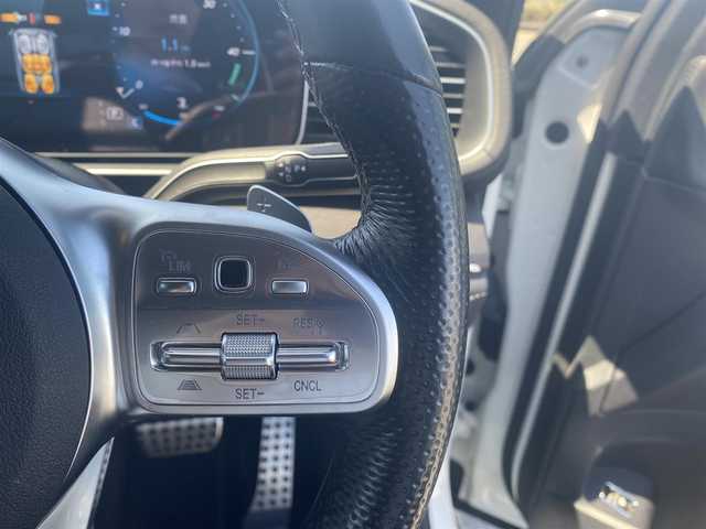 メルセデス・ベンツ ＧＬＥ４００ｄ 4MATIC スポーツ 福岡県 2021(令3)年 4万km ダイヤモンドホワイト ・サンルーフ/・アダプティブクルーズコントロール/・純正ＨＤＤナビ／ＵＳＢ／Ｂｌｕｅｔｏｏｔｈ/・全方位カメラ/・黒革シート／シートヒーター/・社外前後ドライブレコーダー/・フルセグ/・ＥＴＣ/・純正20AW/・プッシュスタート/・パーキングアシスト/・アイドリングストップ/・スマートキー/・スペアキー/・フルフラットシート/・パワーシート/・レーンキープアシスト/・オートライト/・LEDライト/・保証書/・取扱説明書