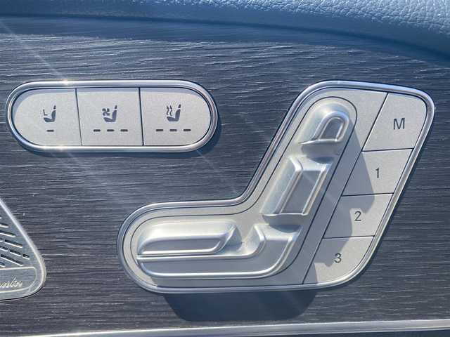 メルセデス・ベンツ ＧＬＥ４００ｄ 4MATIC スポーツ 福岡県 2021(令3)年 4万km ダイヤモンドホワイト ・サンルーフ/・アダプティブクルーズコントロール/・純正ＨＤＤナビ／ＵＳＢ／Ｂｌｕｅｔｏｏｔｈ/・全方位カメラ/・黒革シート／シートヒーター/・社外前後ドライブレコーダー/・フルセグ/・ＥＴＣ/・純正20AW/・プッシュスタート/・パーキングアシスト/・アイドリングストップ/・スマートキー/・スペアキー/・フルフラットシート/・パワーシート/・レーンキープアシスト/・オートライト/・LEDライト/・保証書/・取扱説明書