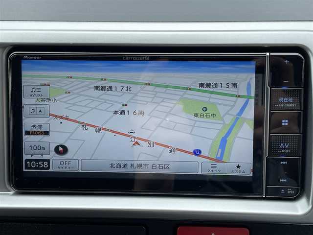 トヨタ ハイエース GL 道央・札幌 2022(令4)年 2.5万km ホワイトパールクリスタルシャイン ・４WD/・ワンオーナー/・衝突軽減ブレーキ/・寒冷地仕様/・全方位カメラ/・社外ナビ/　CD＆DVD＆BT＆TV/・バックカメラ/・サイドカメラ/・フロントカメラ/・片側パワースライドドア/・コーナーセンサー/・レーンキープアシスト/・デジタルインナーミラー/・オートエアコン/・オートライト/・純正フリップダウンモニター/・AC100V/・ワイパー熱線/・プッシュスタート/・スマートキー/・電動格納ミラー/・ステアリングスイッチ/・MT付きAT/・ビルトインETC/・純正フロアマット/・ドアバイザー/・フォグライト/・LEDヘッドライト/・スペアキー