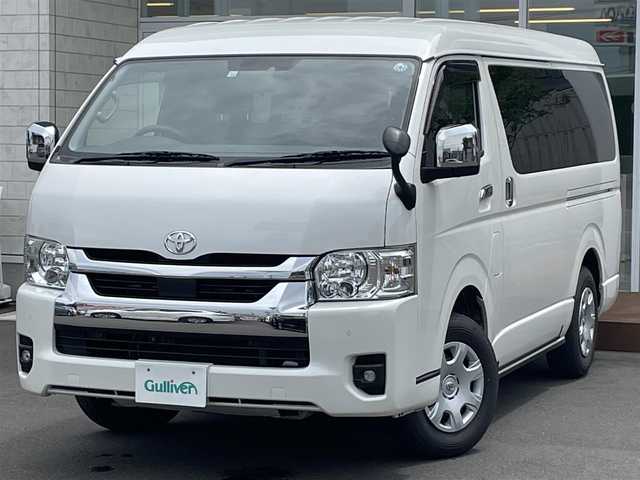 トヨタ ハイエース GL 道央・札幌 2022(令4)年 2.5万km ホワイトパールクリスタルシャイン ・４WD/・ワンオーナー/・衝突軽減ブレーキ/・寒冷地仕様/・全方位カメラ/・社外ナビ/　CD＆DVD＆BT＆TV/・バックカメラ/・サイドカメラ/・フロントカメラ/・片側パワースライドドア/・コーナーセンサー/・レーンキープアシスト/・デジタルインナーミラー/・オートエアコン/・オートライト/・純正フリップダウンモニター/・AC100V/・ワイパー熱線/・プッシュスタート/・スマートキー/・電動格納ミラー/・ステアリングスイッチ/・MT付きAT/・ビルトインETC/・純正フロアマット/・ドアバイザー/・フォグライト/・LEDヘッドライト/・スペアキー