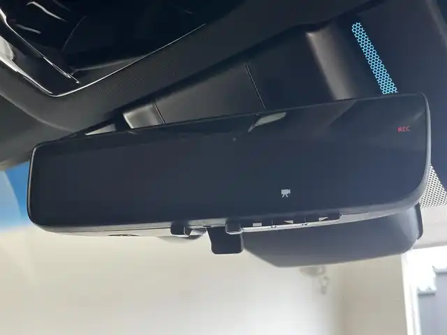 トヨタ ハリアー ハイブリッド Z 愛知県 2023(令5)年 4.3万km プラチナホワイトパールマイカ 純１２．３型ＤＡナビ　フルセグＴＶ　Ｂｌｕｅｔｏｏｔｈ　バックカメラ　ＪＢＬサウンド　デジタルインナーミラー　ＨＵＤ　ＥＴＣ２．０　ドラレコ　黒ハーフレザー　ＢＳＭ　レーダークルコン　衝突軽減　禁煙車