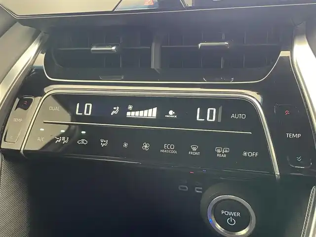 トヨタ ハリアー ハイブリッド Z 愛知県 2023(令5)年 4.3万km プラチナホワイトパールマイカ 純１２．３型ＤＡナビ　フルセグＴＶ　Ｂｌｕｅｔｏｏｔｈ　バックカメラ　ＪＢＬサウンド　デジタルインナーミラー　ＨＵＤ　ＥＴＣ２．０　ドラレコ　黒ハーフレザー　ＢＳＭ　レーダークルコン　衝突軽減　禁煙車