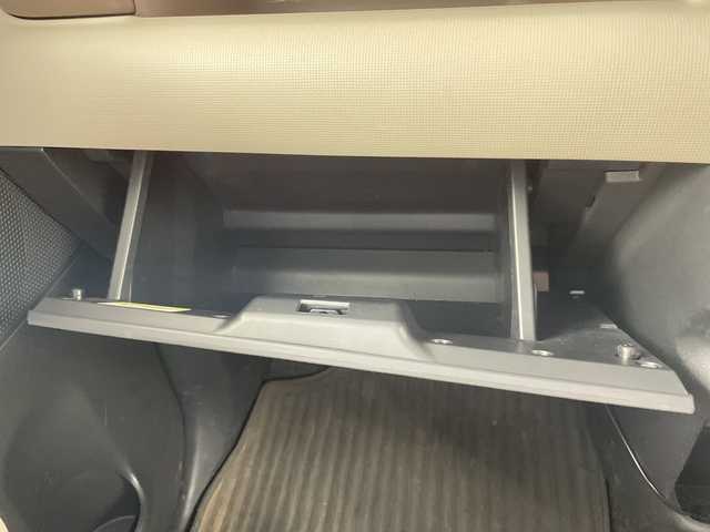 ダイハツ ムーヴ キャンバス X メイクアップ リミテッド SAⅢ 道東・釧路十勝 2018(平30)年 5.2万km パールホワイトⅢ/ナチュラルベージュマイカメタリック 2トーン ・4WD /スマートアシスト/・純正ナビ/・BT/DVD/CD/SD/フルセグ/・パノラマモニター/・両側パワースライドドア/・オートライト/・オートマチックハイビーム/・革調シートカバー/・スマートキー/・プッシュスタート/・アイドリングストップ