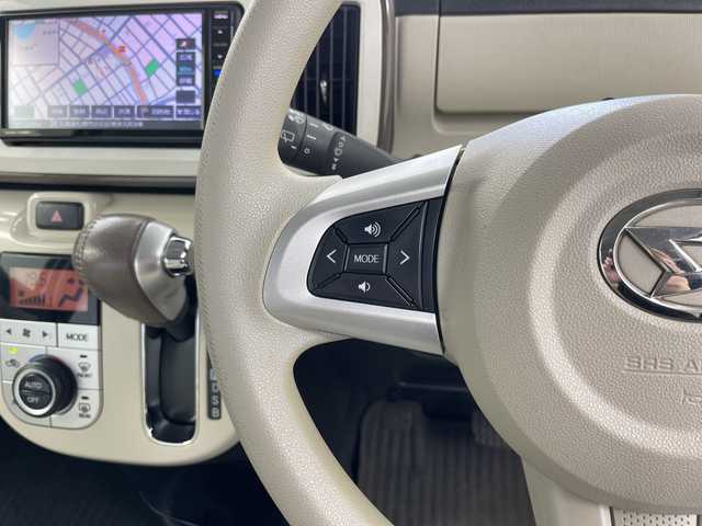 ダイハツ ムーヴ キャンバス X メイクアップ リミテッド SAⅢ 道東・釧路十勝 2018(平30)年 5.2万km パールホワイトⅢ/ナチュラルベージュマイカメタリック 2トーン ・4WD /スマートアシスト/・純正ナビ/・BT/DVD/CD/SD/フルセグ/・パノラマモニター/・両側パワースライドドア/・オートライト/・オートマチックハイビーム/・革調シートカバー/・スマートキー/・プッシュスタート/・アイドリングストップ